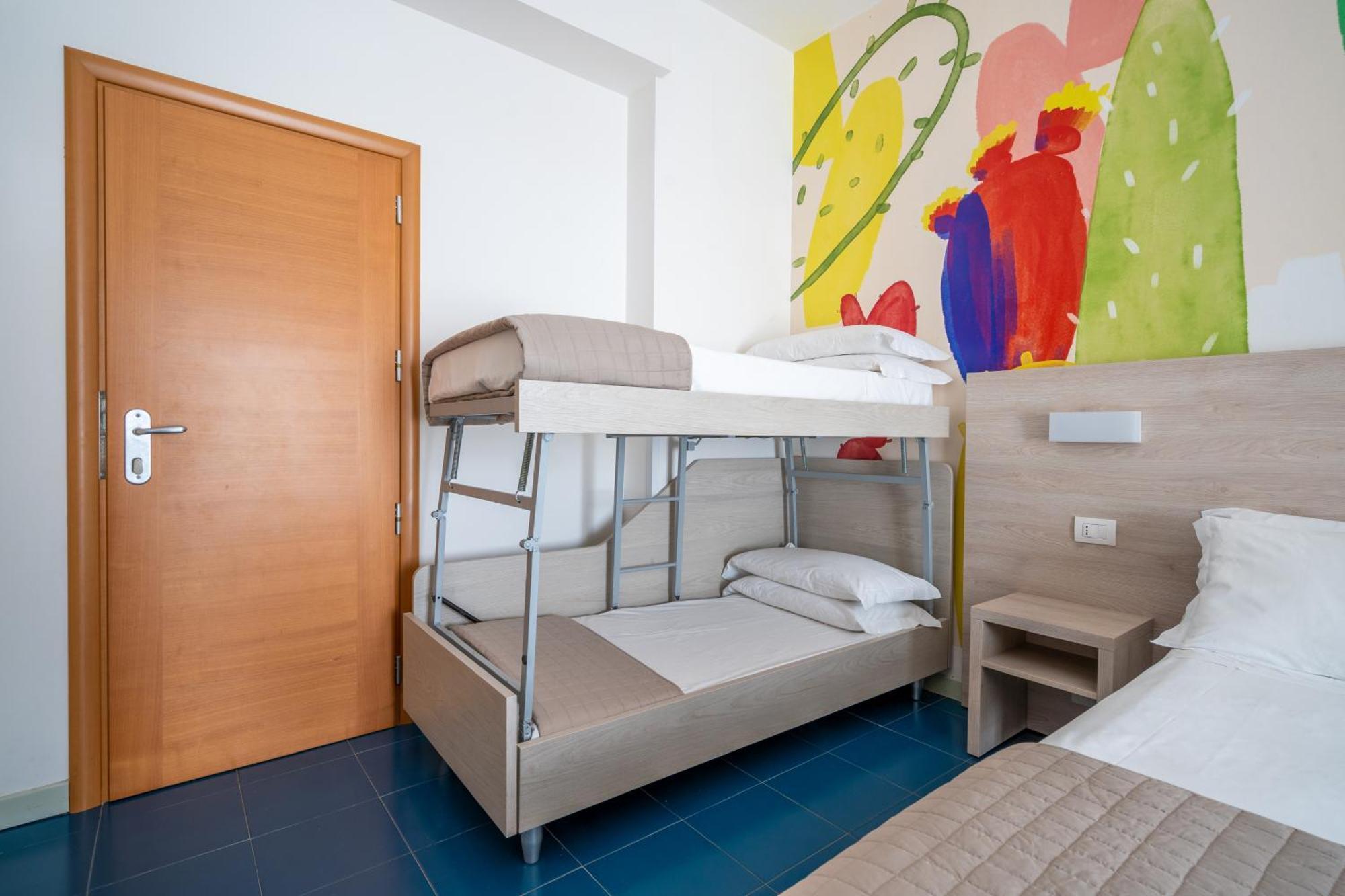 Lotus Hotel All Inclusive & Spiaggia Rimini Luaran gambar