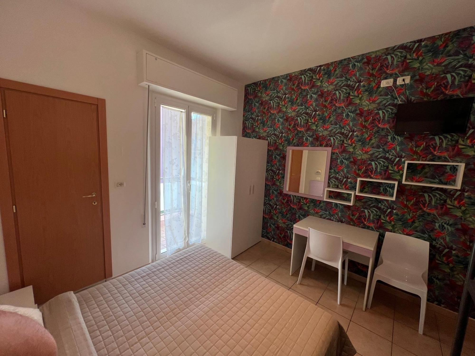 Lotus Hotel All Inclusive & Spiaggia Rimini Luaran gambar
